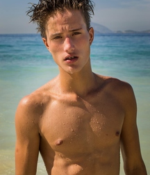 Twinks in pool 21 5d80e2ac83bb3.jpg