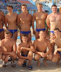 Twinks in pool 21 5d80e2b6e83d1.jpg