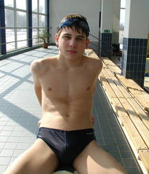 Twinks in pool 20 5d91da15527f3.jpg