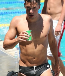 Twinks in pool 20 5d91da1d155c6.jpg