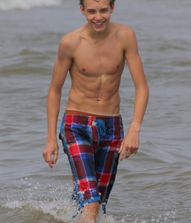 Twinks in pool 21 5d91dac0c9a05.jpg