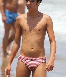 Twinks in pool 21 5d91dae24f861.jpg