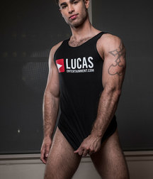Guy fucking deep 52 5da4536f54899.jpg