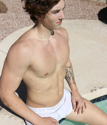 Twinks 214 5da9c6be4eb47.jpg