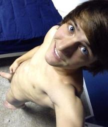 Twinks 225 5dc3164a9983e.jpg