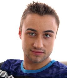 Twinks 229 5dc3260f87dd0.jpg