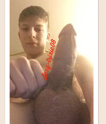 Twinks 256 5dd4443401b4b.jpg