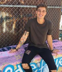 Twinks 265 5de3ae57326fa.jpg