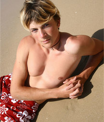 Twinks 266 5de43ddd087fb.jpg