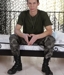 Twinks 272 5dea6c22d6ee2.jpg