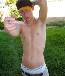 Twinks 398 5e6d4e01e9604.jpg