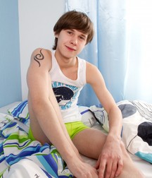 Twinks 422 5e89d6ca0f765.jpg