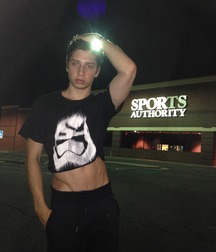 boys 5d07f4cd8ed80.jpg