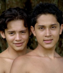 Melkis and Narciso 5d4f1b90df02a.jpg