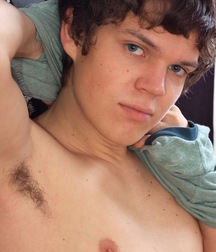 Nicholas 5d6efe811c0d7.jpg