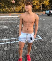 SET Leonardo Sampaio - Hot Brazilian boy 5dac9e3cbaea2.jpg