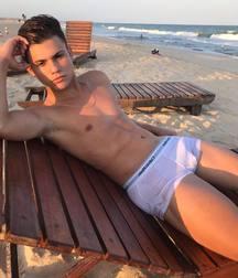 SET Leonardo Sampaio - Hot Brazilian boy 5dac9e3f8fab0.jpg