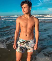 SET Leonardo Sampaio - Hot Brazilian boy 5dac9e6554a90.jpg