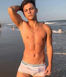 SET Leonardo Sampaio - Hot Brazilian boy 5dac9e8d268cf.jpg