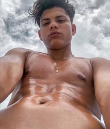 SET Leonardo Sampaio - Hot Brazilian boy 5dac9ec163b52.jpg