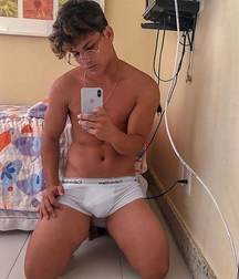 SET Leonardo Sampaio - Hot Brazilian boy 5dac9ec56d67a.jpg