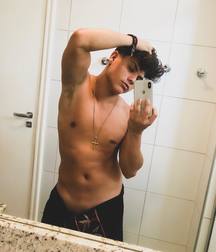 SET Leonardo Sampaio - Hot Brazilian boy 5dac9f4d6e7b4.jpg