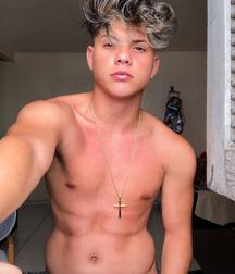 SET Leonardo Sampaio - Hot Brazilian boy 5dac9f64e5939.jpg
