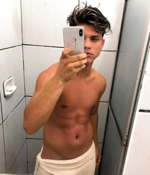 SET Leonardo Sampaio - Hot Brazilian boy 5dac9f85d6b50.jpg