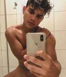 SET Leonardo Sampaio - Hot Brazilian boy 5dac9f98dfd65.jpg