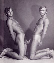 TwinsUploaded by:Ajjj 5d7ae654bfd4d.jpg