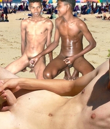 2 or more naked twinks 5ec9cf91ce904.jpg