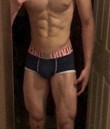 Boys in Underwear 5d1beec58b5dd.jpg