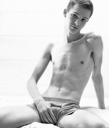 Boys in Underwear 5d1beee14516d.jpg