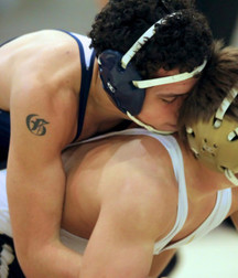 Wrestlers in Action 5d1c0c142dec8.jpg
