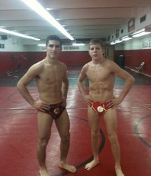 Wrestlers in Action 5d1c0c19f3033.jpg