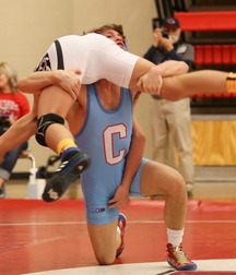 Wrestlers in Action 5d1c0c4270b52.jpg