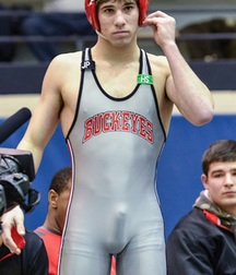Wrestlers in Action 5d1c0c569d7ed.jpg