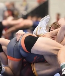 Wrestlers in Action 5d1c0cb8f03ed.jpg