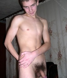 Arkadi 5dc9fbdc56716.jpg