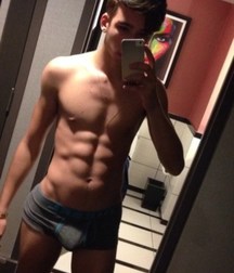 The Hottness I 5d4e69a4b3a77.jpg