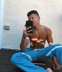 Jerk Off Collection  5d51f46c7929a.jpg