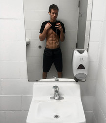 Hottest Boys Around  5de60e806d6bd.jpg