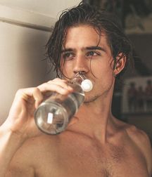 Hottest Boys Around  5de6ea999f1a1.jpg