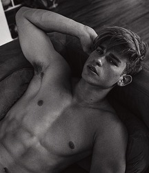 Hottest Boys Around  5de6f9c65d36c.jpg