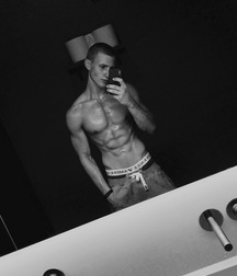Hottest Boys Around  5de6f9de315d1.jpg