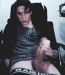 Hottest Boys Around 5e2841ec41db8.gif