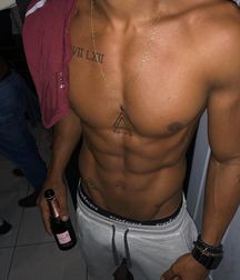 Hottest Boys Around 5e28b8419a3f8.jpg