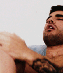 Hottest Boys Around 5e28b8dd13557.gif