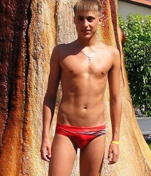Speedo 5d315c1ca20bd.jpg