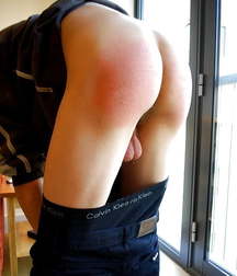 Spanked 2 5e129350be352.jpg